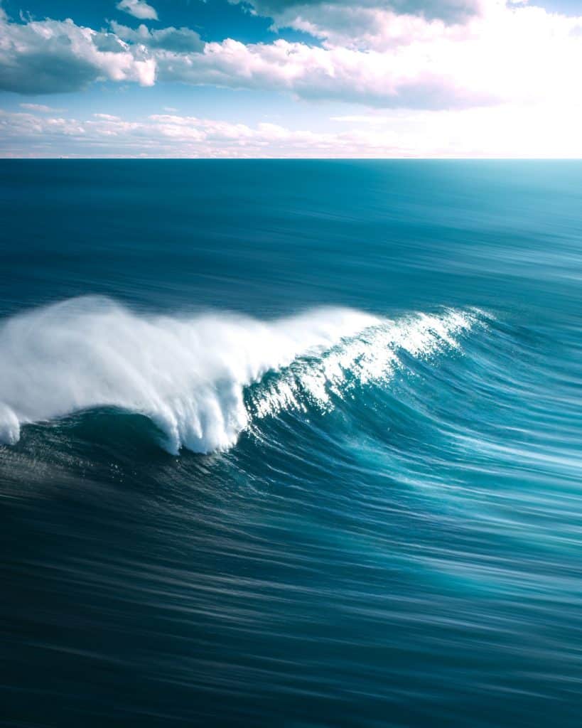 Les 10 plus grosses vagues jamais surfées